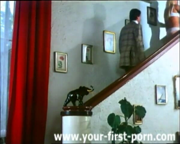 GERMAN PORN CLASSICS: Збочена студентка мріє, частина 1, відео Herzog