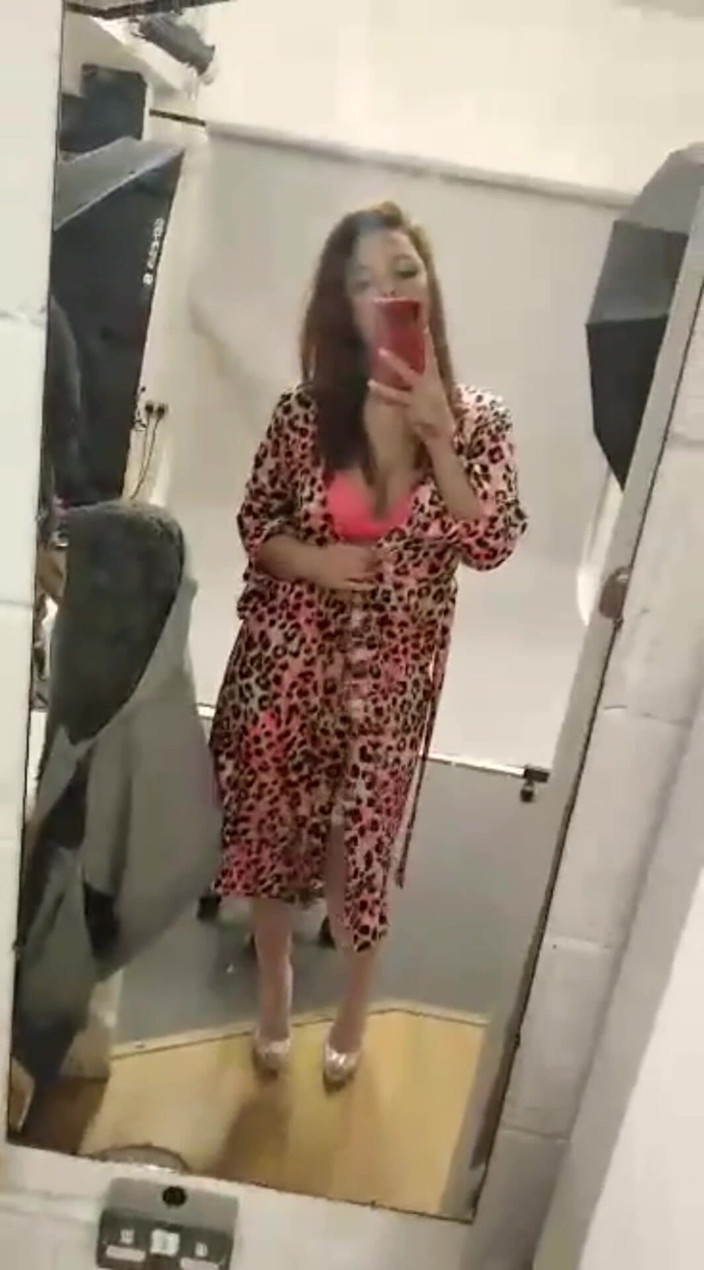 Mandy Foxxx: 内衣和放荡的服装汇编