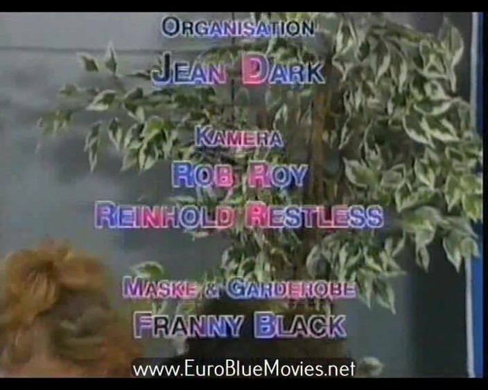 Euro Blue Movies: Porno Dalam Talian (1994)