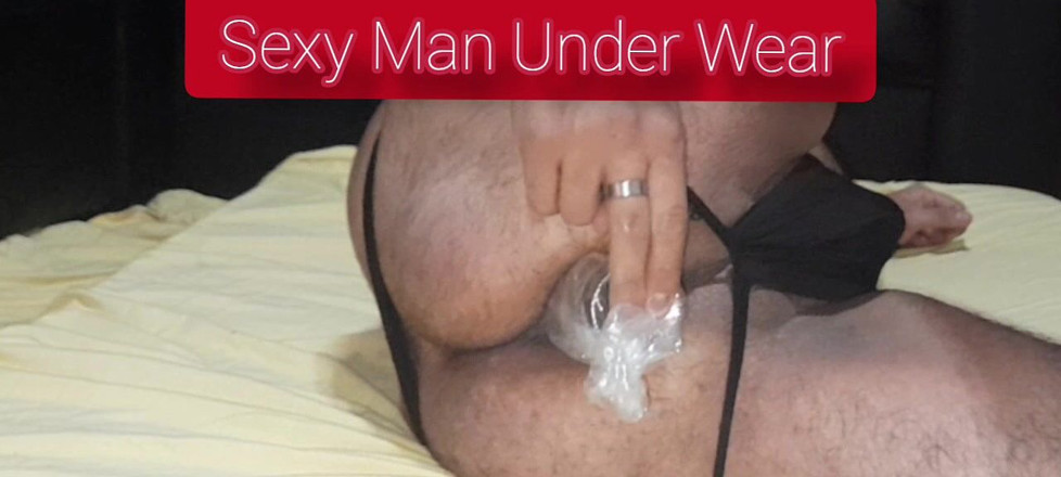 Davidandrexxx: Masturbasi anal dengan botol