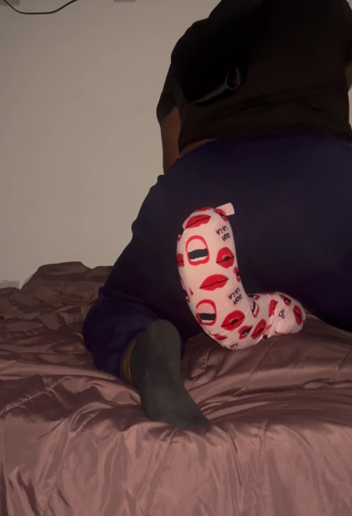 Anye Meshell: Humping in 3 motioner!