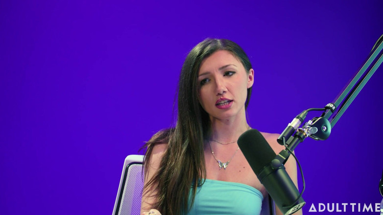 Adult Time Podcast: Maya Woulfe: Telefon S * x, tachinare, &amp; Loving Gonzo Scene | Podcast...