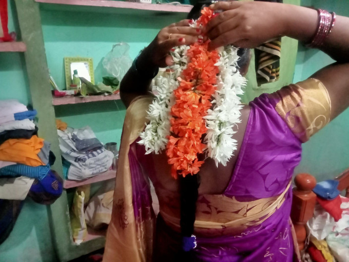 Priyanka314: Tamilski nauczyciel