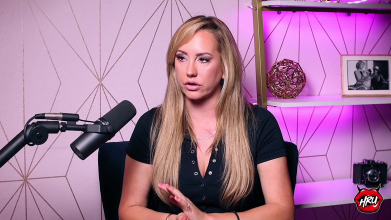 Holly Randall Productions: Brett Rossi: Revenirea, haosul și ce s-a întâmplat cu Adevărat cu Charlie...