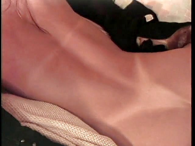 Girl on Girl: Gorgeous babes like it when lick each others wet pussies