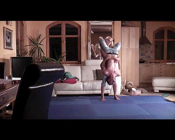 European Lift and Carry Club: Homemade wrestlign action with hot blonde teen