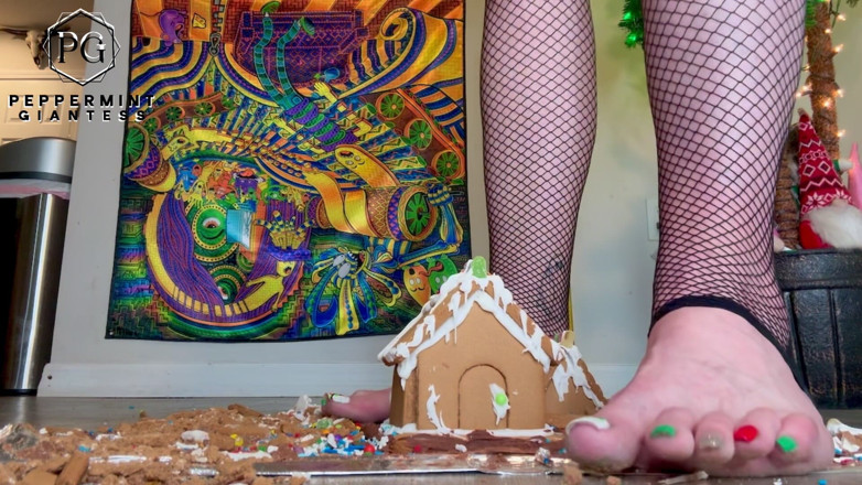 Peppermint Giantess: Riesin, weihnachtsdorf Zeitlupe zerstört meine rothaarigen häuser in zeitlupe