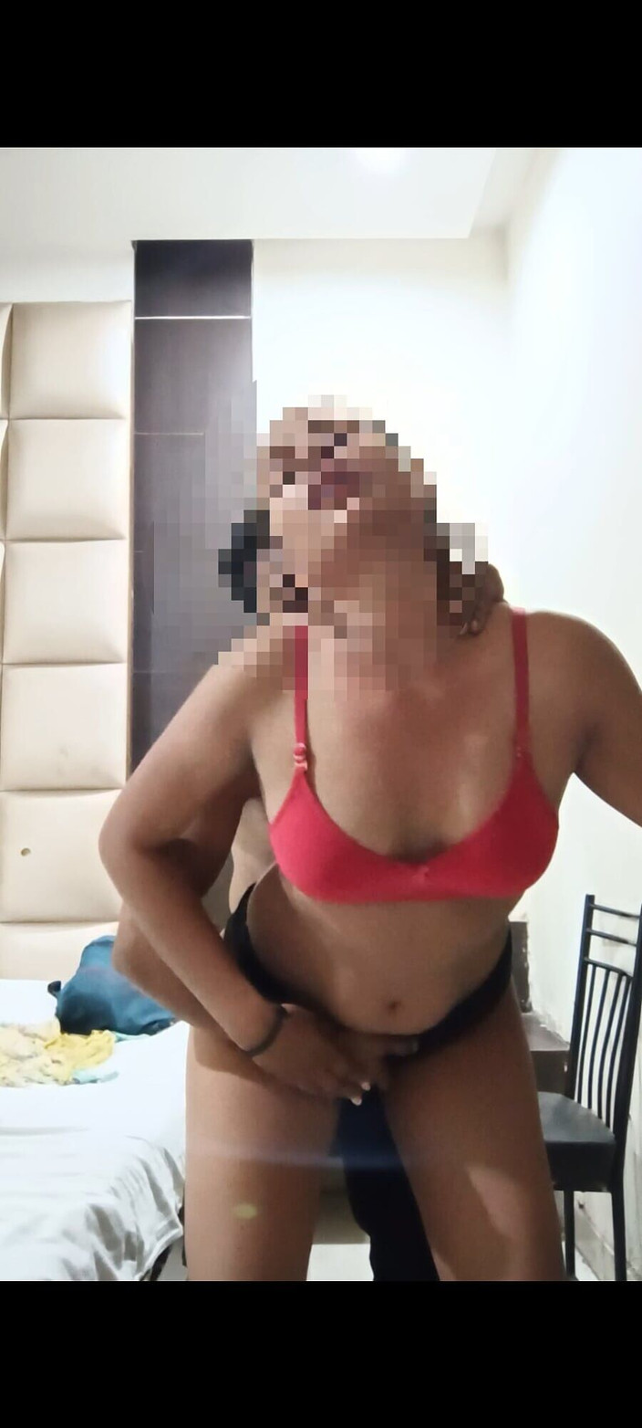 sweet girl: Aku bawa sahabatku ke rumahku, lalu kami bercinta bersama