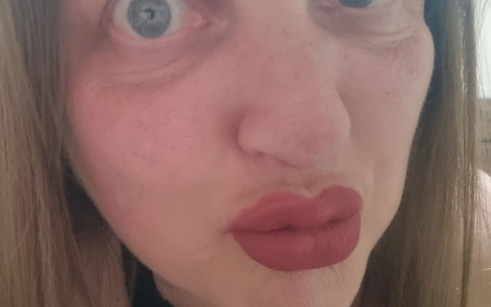 WeAreFukBunnies: Bibir Batang