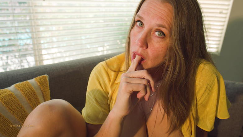 Sex Over 50: Vestido Amarelo Solo