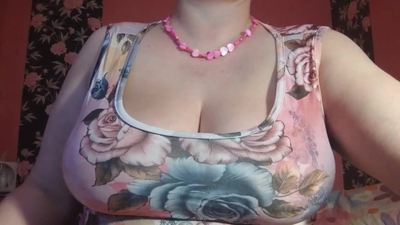 Putarankahotmilf: Striptease, Öl, Wasser, pinkeln, lotion nasses spiel