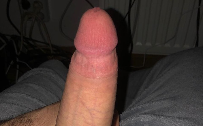 Shoyo: Cowok remaja shoyo ngocok kontol