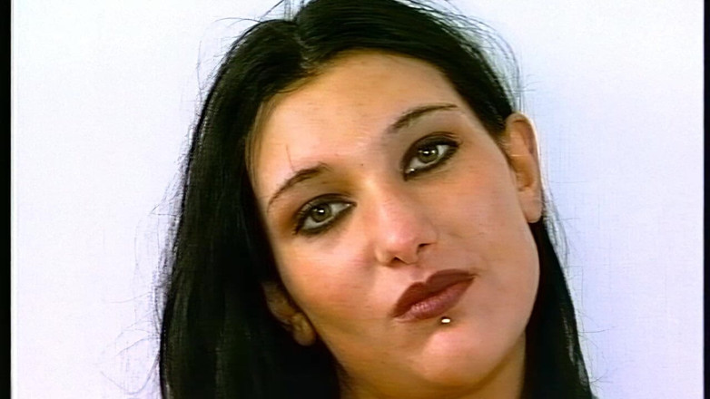 VintageXMovies: Het tonåring gör det själv med en dildo