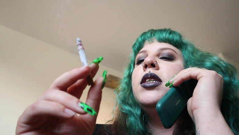Goddess Kinx: Cinzeiro humano