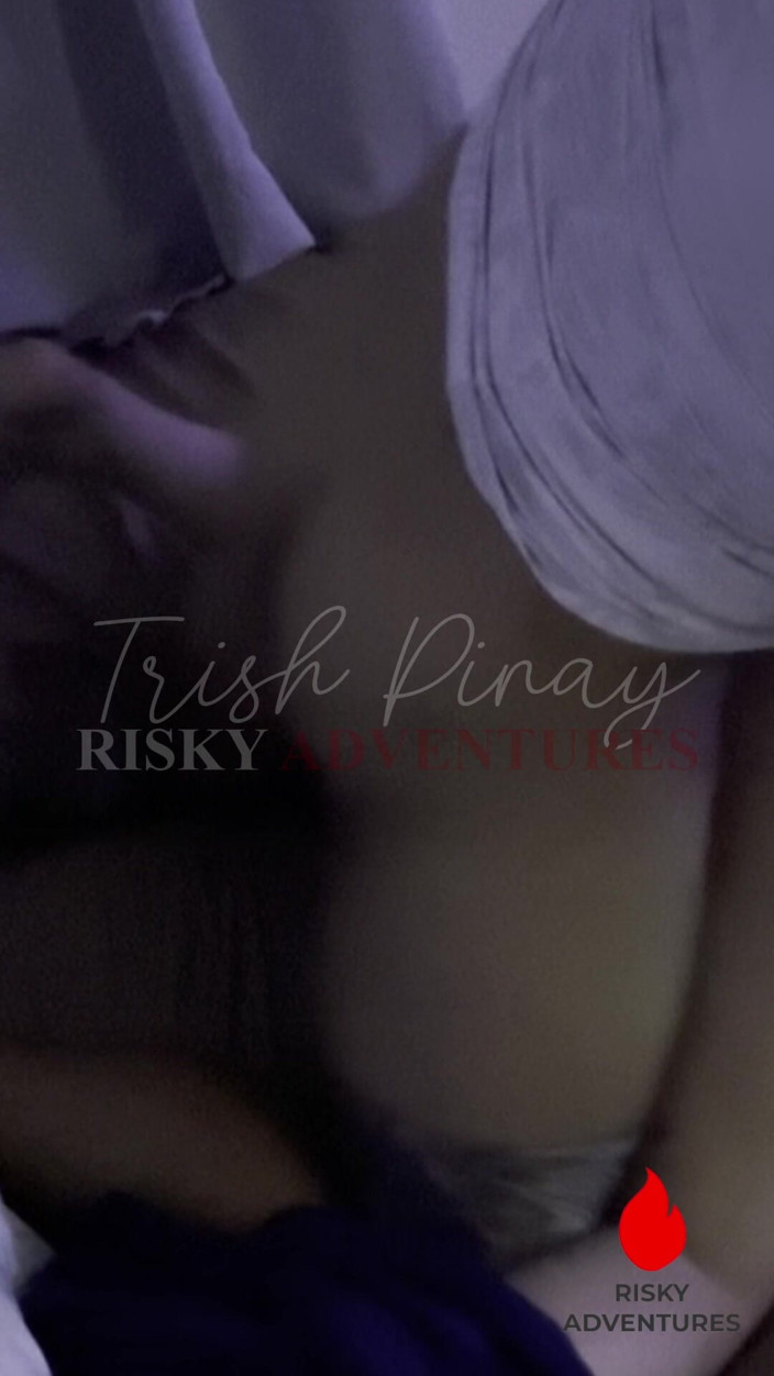 TrishPinay: Je me fais baiser par mon voisin pendant que mon...