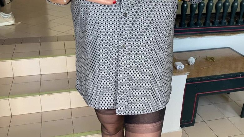 Aunty Sandra vintage girdle queen: Mătușa Sandra în uimitoarea ei centură Oc