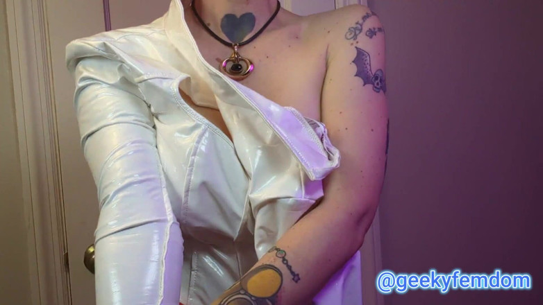 Geeky Femdom: Powegirl kontrol pikiran tetek simps