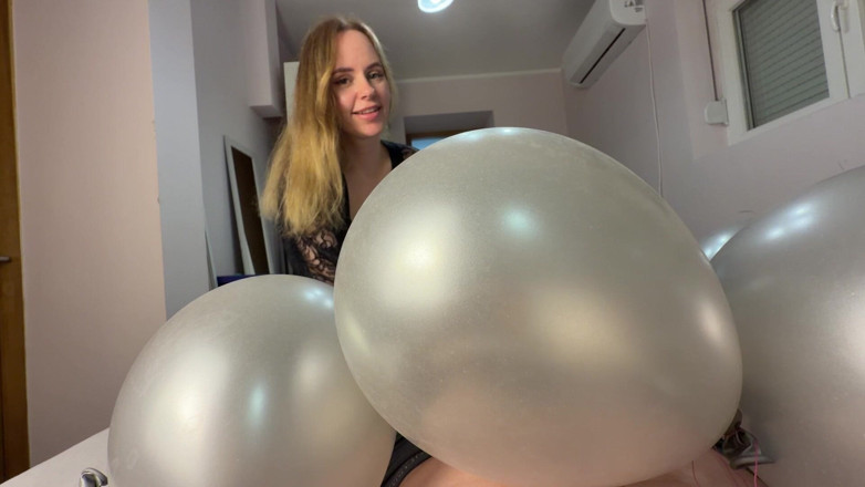 Russian Mommy: Une surprise amusante pour une maman russe