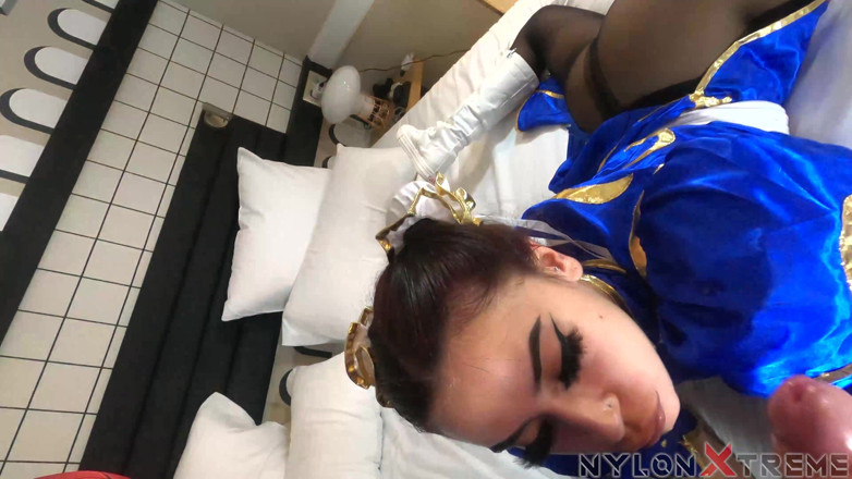 Nylon Xtreme: Pov Juliette Sweetslut wird von chun li gefickt