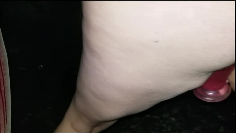 SexyNEBBW: Seksowna BBW - pieprzy jej samochód i dildo
