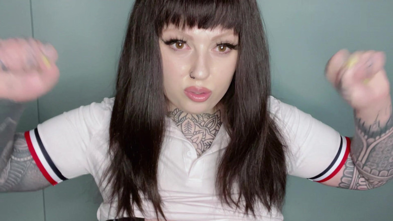 Miss Valentina: College-bullige demütigung