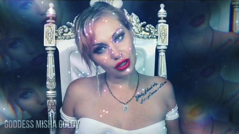 Goddess Misha Goldy: Potere della mia dominazione! Anche ad una grande distanza, tu...