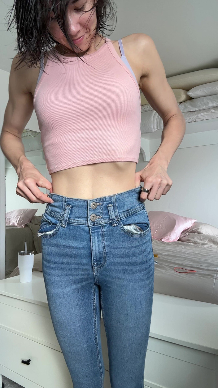 Ms_Emmy_Lynn: Mírame vestirme con mi atuendo del día