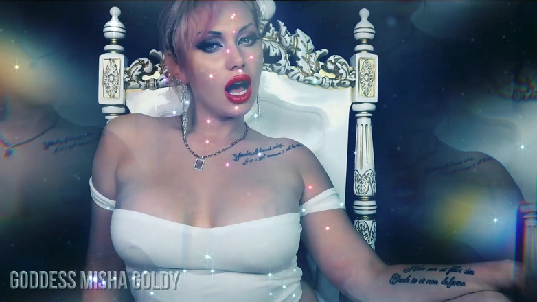 Goddess Misha Goldy: Сила моего доминирования! Даже на большом расстоянии, ты полностью мой!
