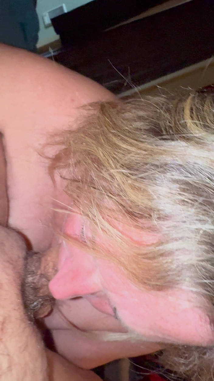 Bonewizzard69: Oral Kraliçe