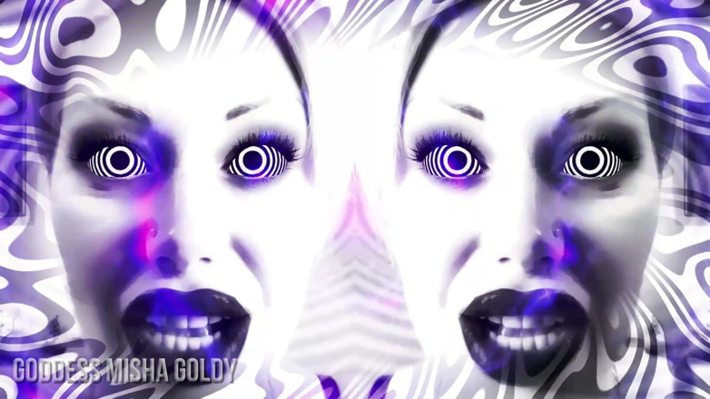 Goddess Misha Goldy: Pouze moje poklonžující se oči, pouze porno, pouze honění a šukání!