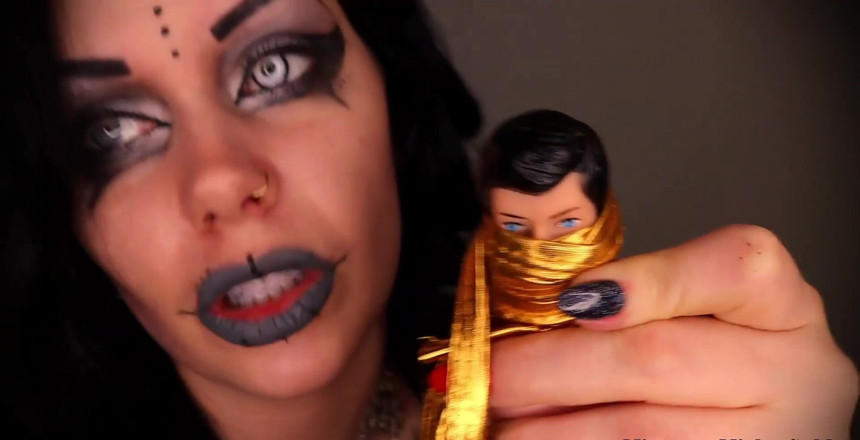 Goddess Misha Goldy: Du gick till nästa modell på live -webbplatsen och hon var...