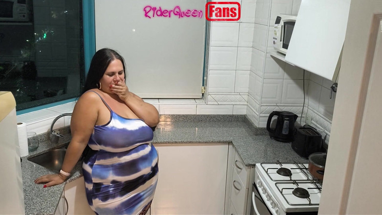 Riderqueen: Vidéo pour les fans, les secrets d’une belle-mère dans la...