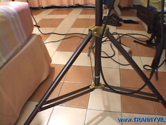 Trannyville: Drobná super žhavá sexy asijská TS trans teen ladyboy malá prsa...