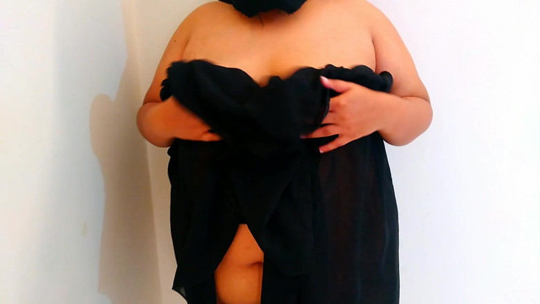 Aria Mia: Egypt Hot Wife Half Naked in Front of Neighbor's Bathroom...r,...