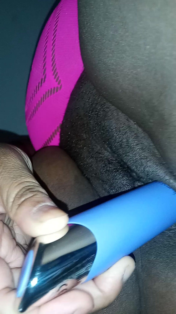 Lola Tha Pink Bunny: Vibrator muschi-spiel