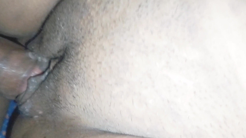 Loving couple: Als der schwager nicht zu hause war, fickte er große...