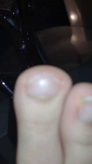 Tomas Styl: Pieds sales latinos