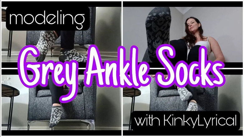 Kinky Lyrical: Pronk met mijn sokken - schattige enkelsokken!