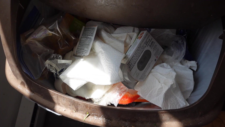 Deanna deadly: Mi sego per la mia umiliazione trash - strappata istruzioni per...