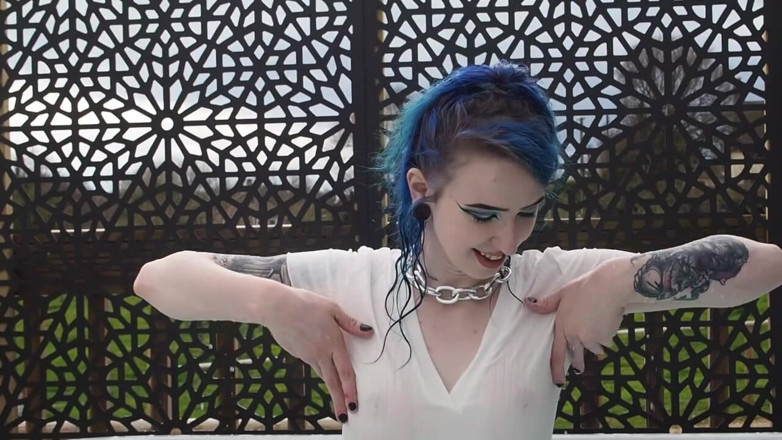 Tattooedsammie: O mulțime de videoclipuri scurte pentru videoclipuri lungi