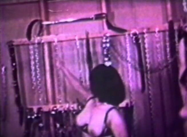 Vintage Usa: Petrecere dominatoare retro cu penetrare de pizdă