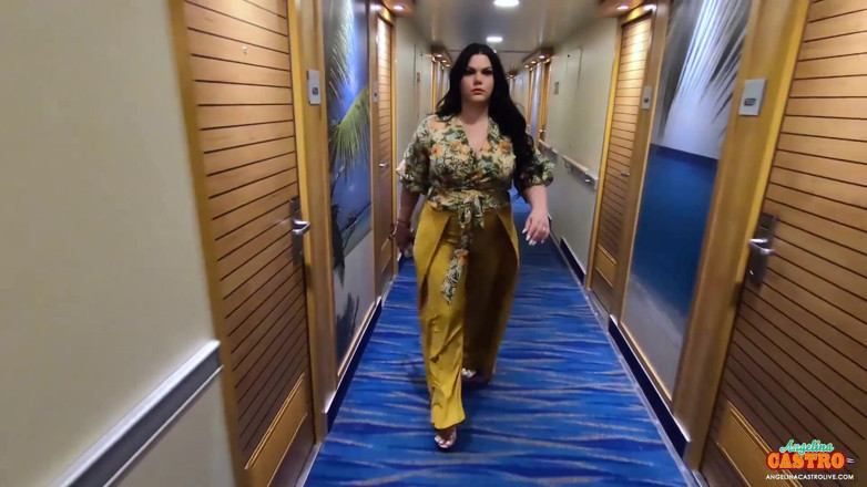Angelina Castro: ¡El crucero pervertido de Angelina Castro!