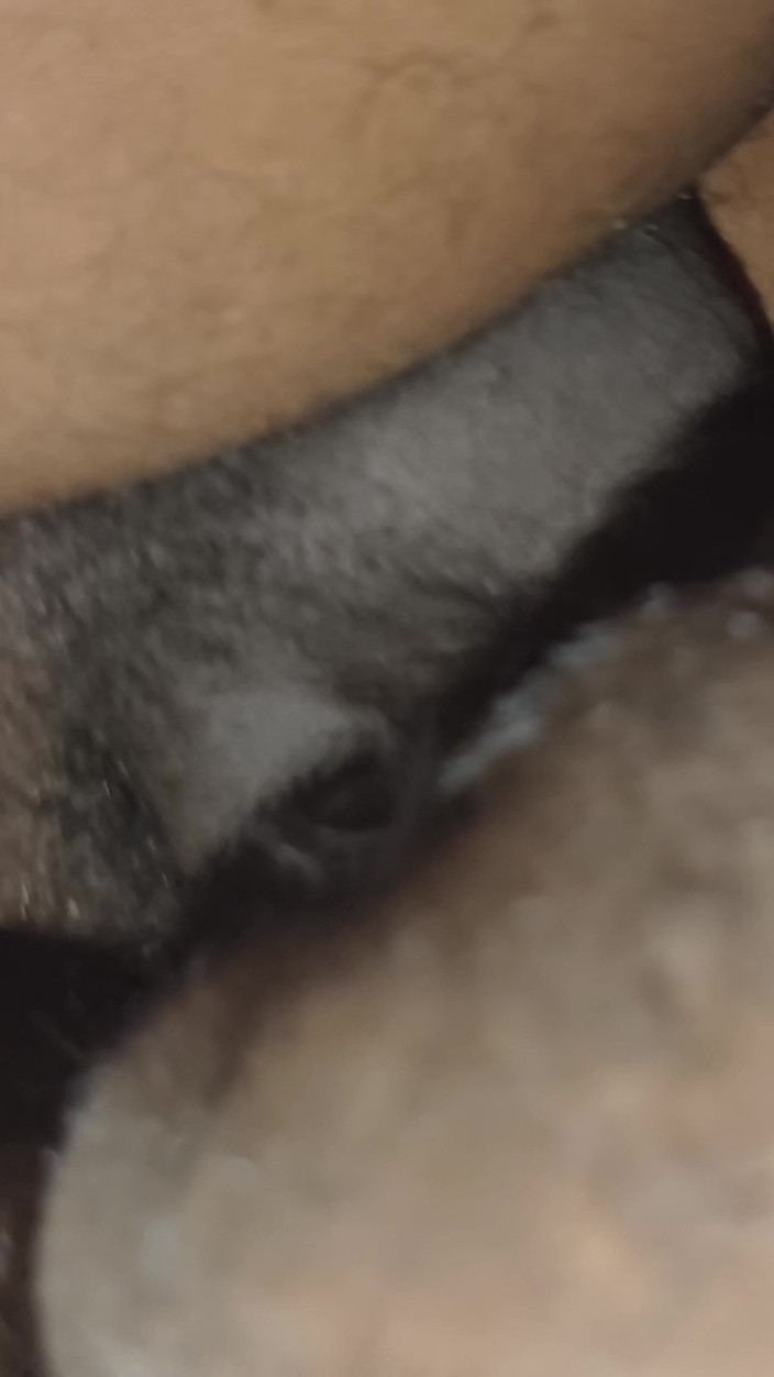 Realmallucouplevlog: Dears vandaag laat ik mijn melkachtige borsten schuddend zien