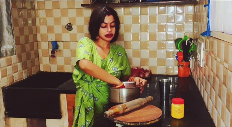 Priyanka_David: Гаряча індійська бхабхі в нічній єблі з деваром на кухні