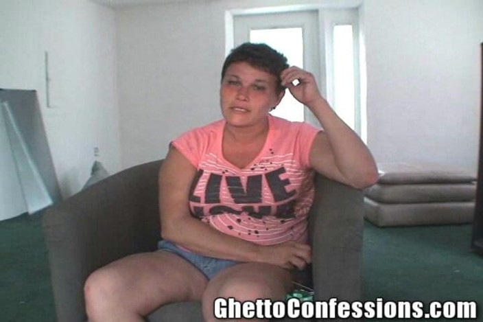 Ghetto Confessions: Riesige titten, lesbische haarige straßenhure outta auf meinen schwanz!