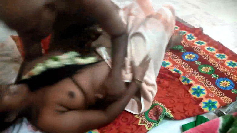 Desi palace: Sexe indien maison avec une femme sexy