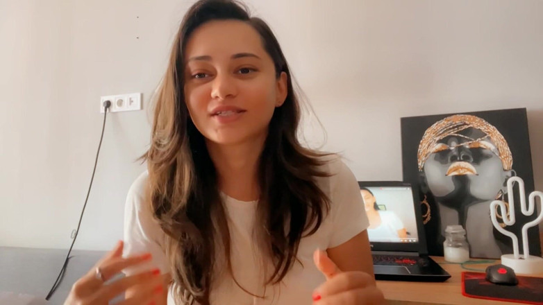Malati Sex Education: Jawatan Lesbian Terbaik