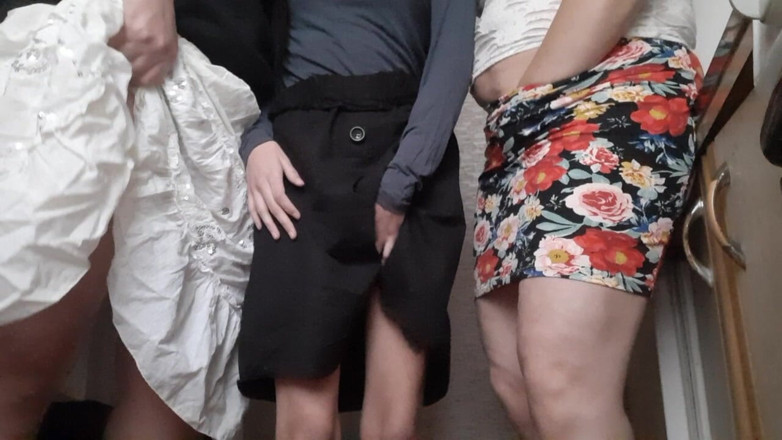 Lesbian-candys: 6 Orgasms Under the Skirt - Lesbian-candys