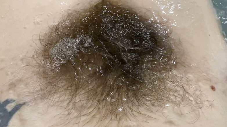 Cuteblonde666: Волосатые заросли под водой
