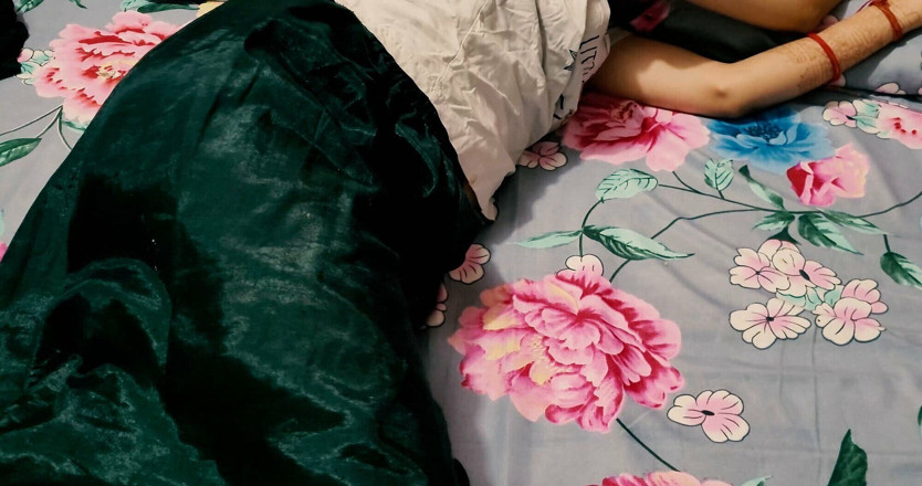 Roobi sharma: Desi Village Girl Homemade Sex 4